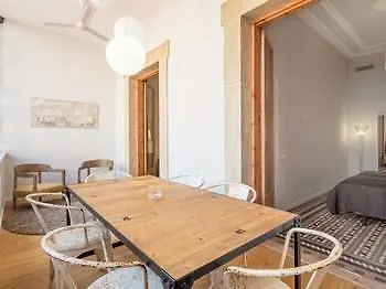 Rent Top Apartments Rambla Catalunya Barselona İspanya